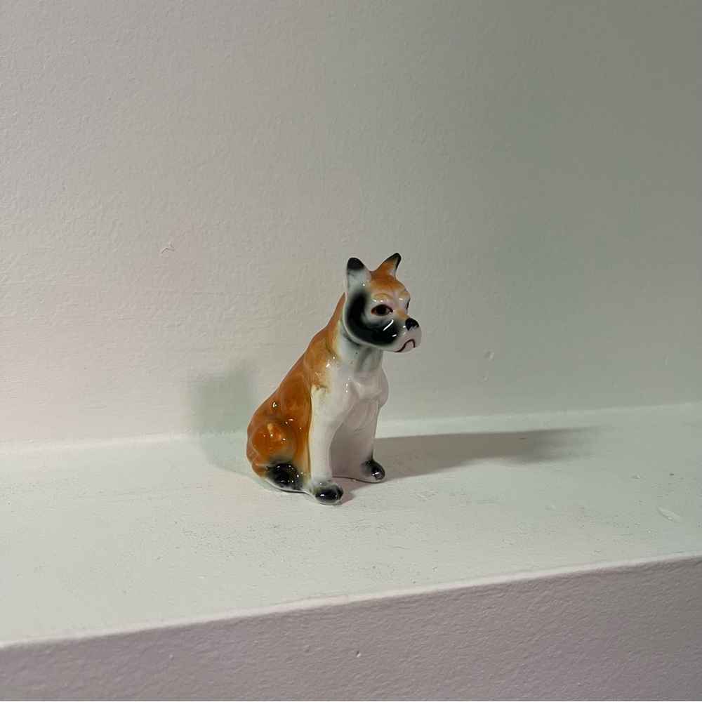 Antique Porcelain/Ceramic Boxer Dog Figurine - Picture 11 of 11